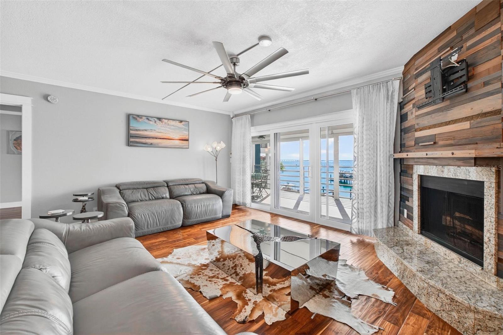 Image 19 of 35 For 363 Pinellas Bayway S 42