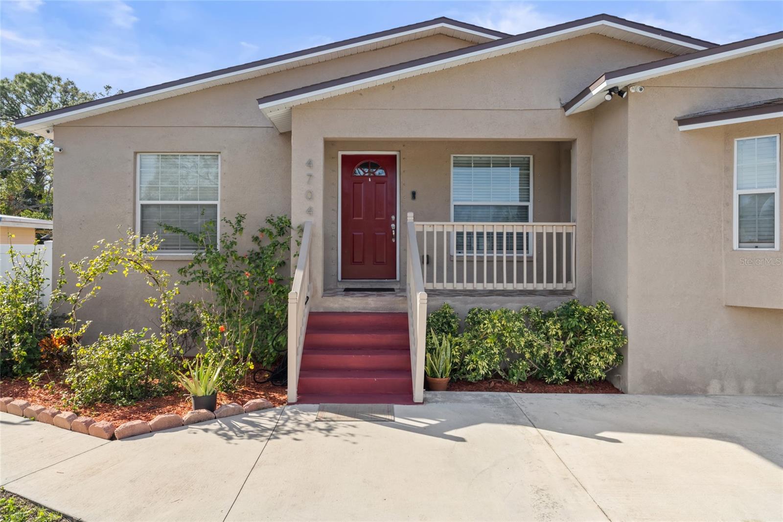 Image 2 of 39 For 4704 Town N Country Boulevard