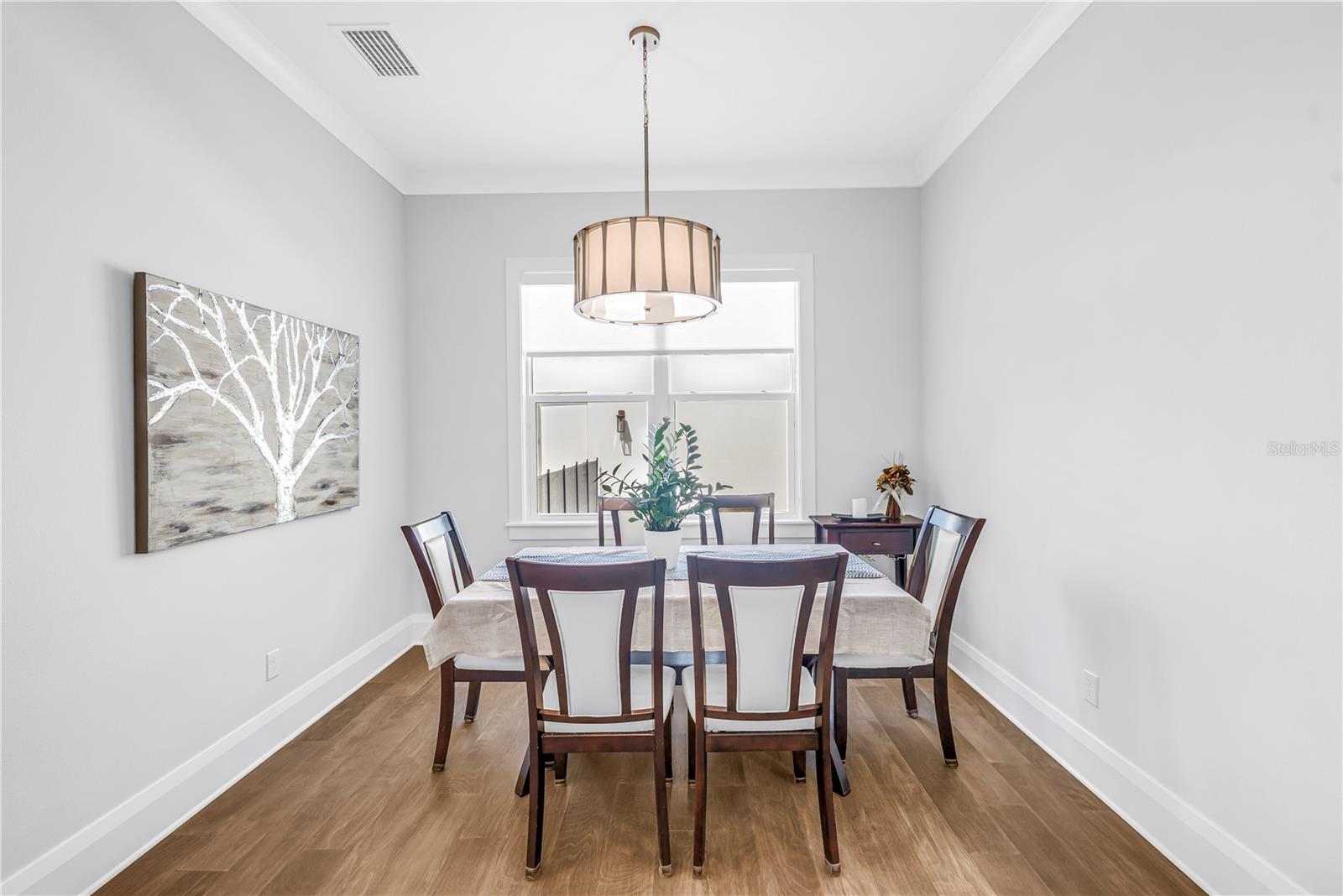 Image 15 of 53 For 151 17th Avenue N
