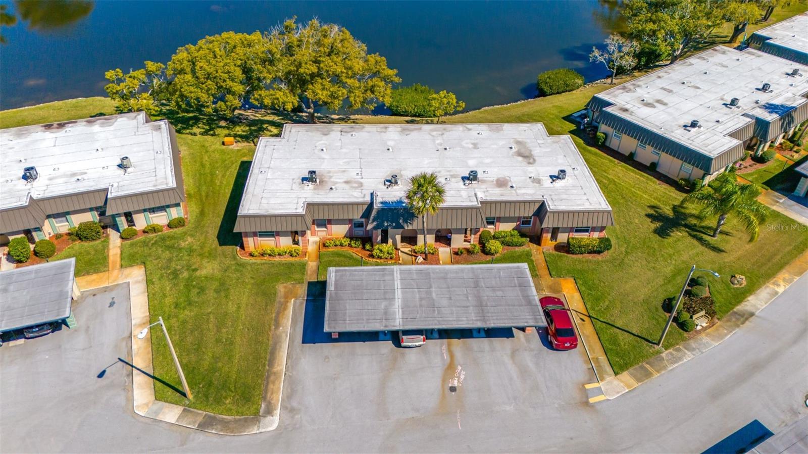 Image 17 of 20 For 4127 Hampton Dr  4127