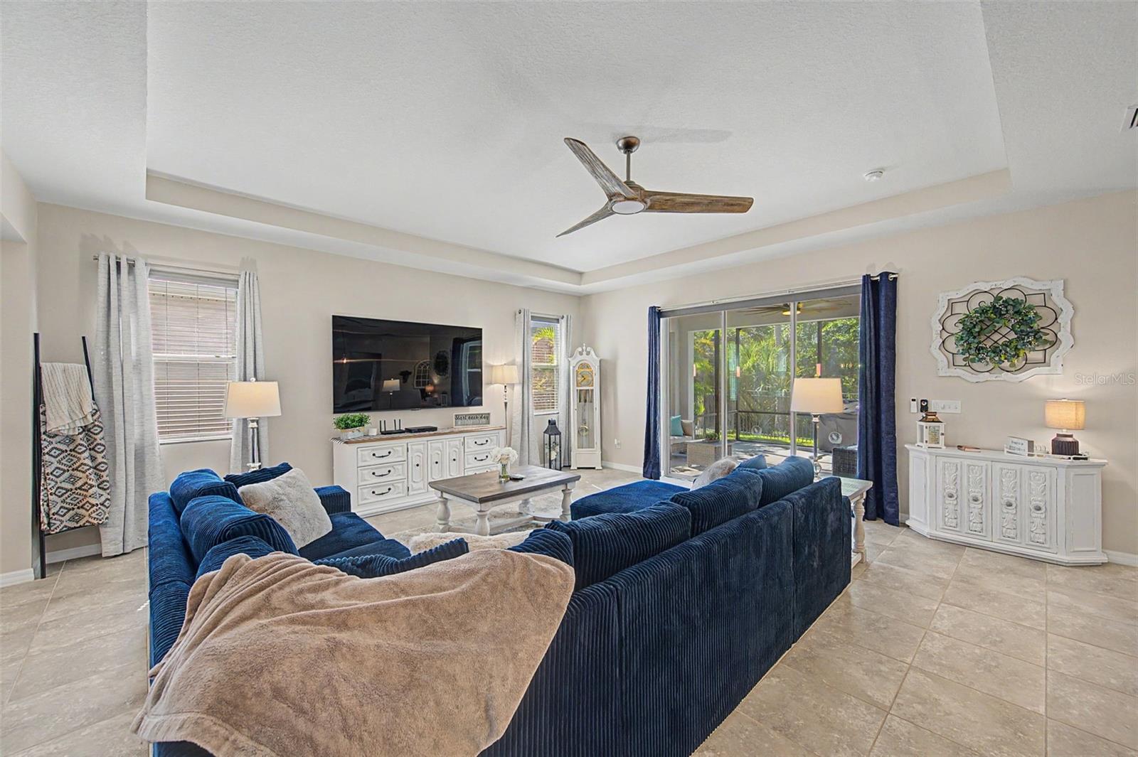 Image 15 of 57 For 5817 Hevena Court