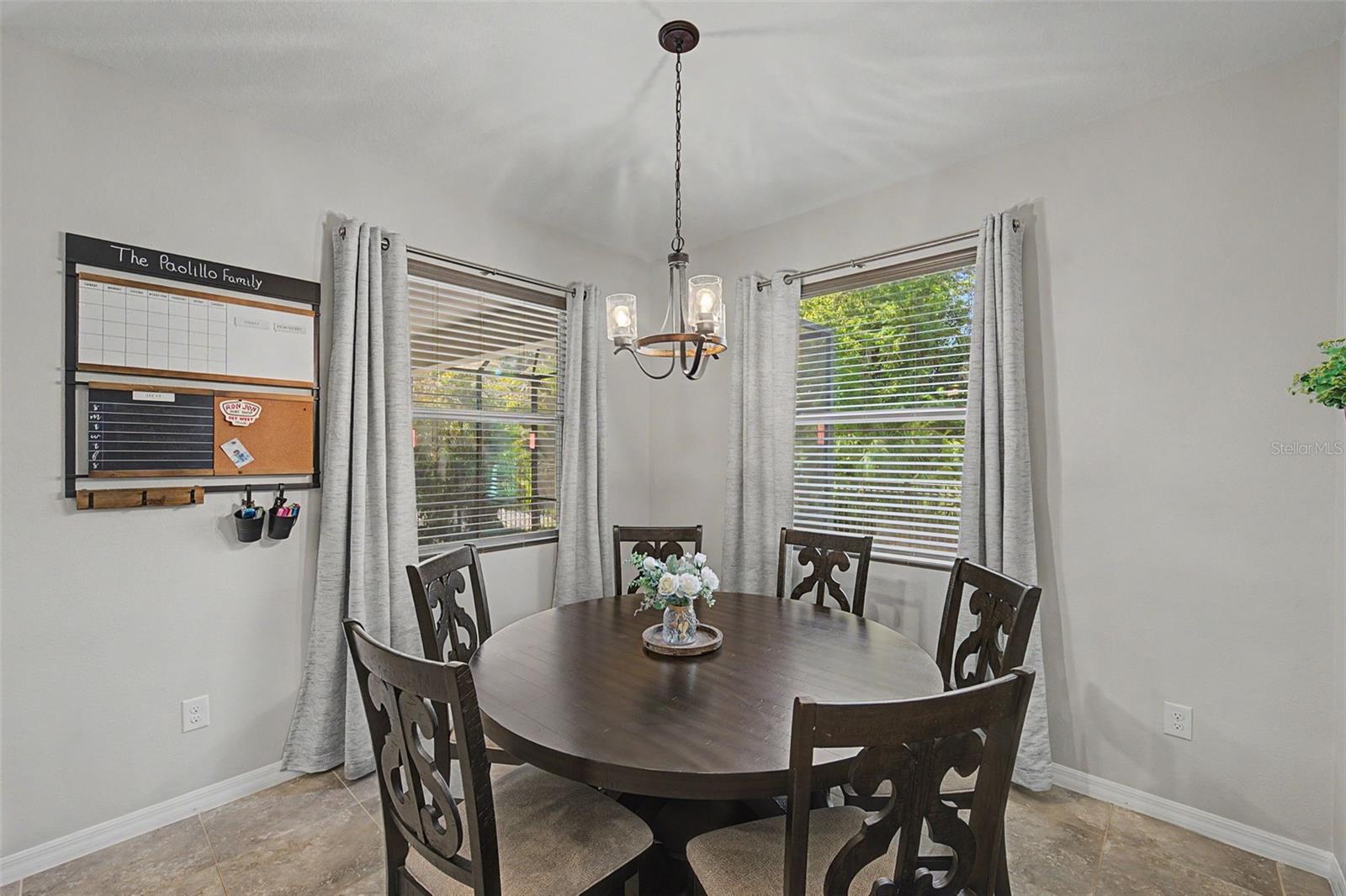 Image 24 of 57 For 5817 Hevena Court