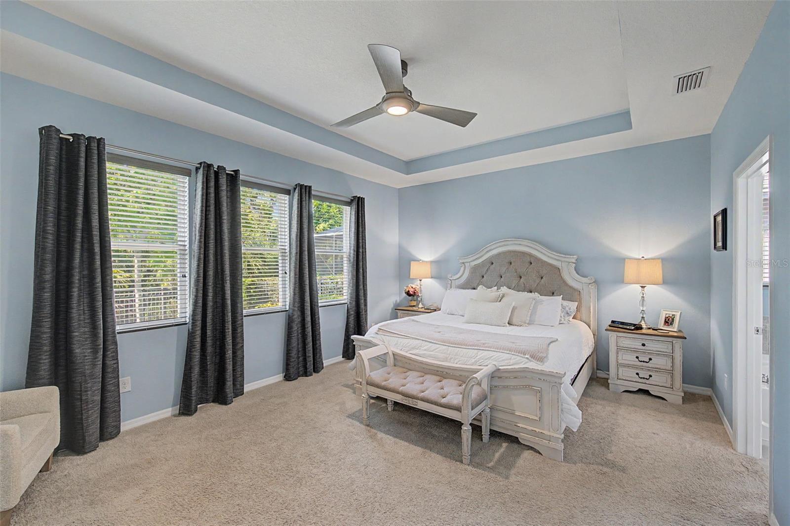 Image 26 of 57 For 5817 Hevena Court