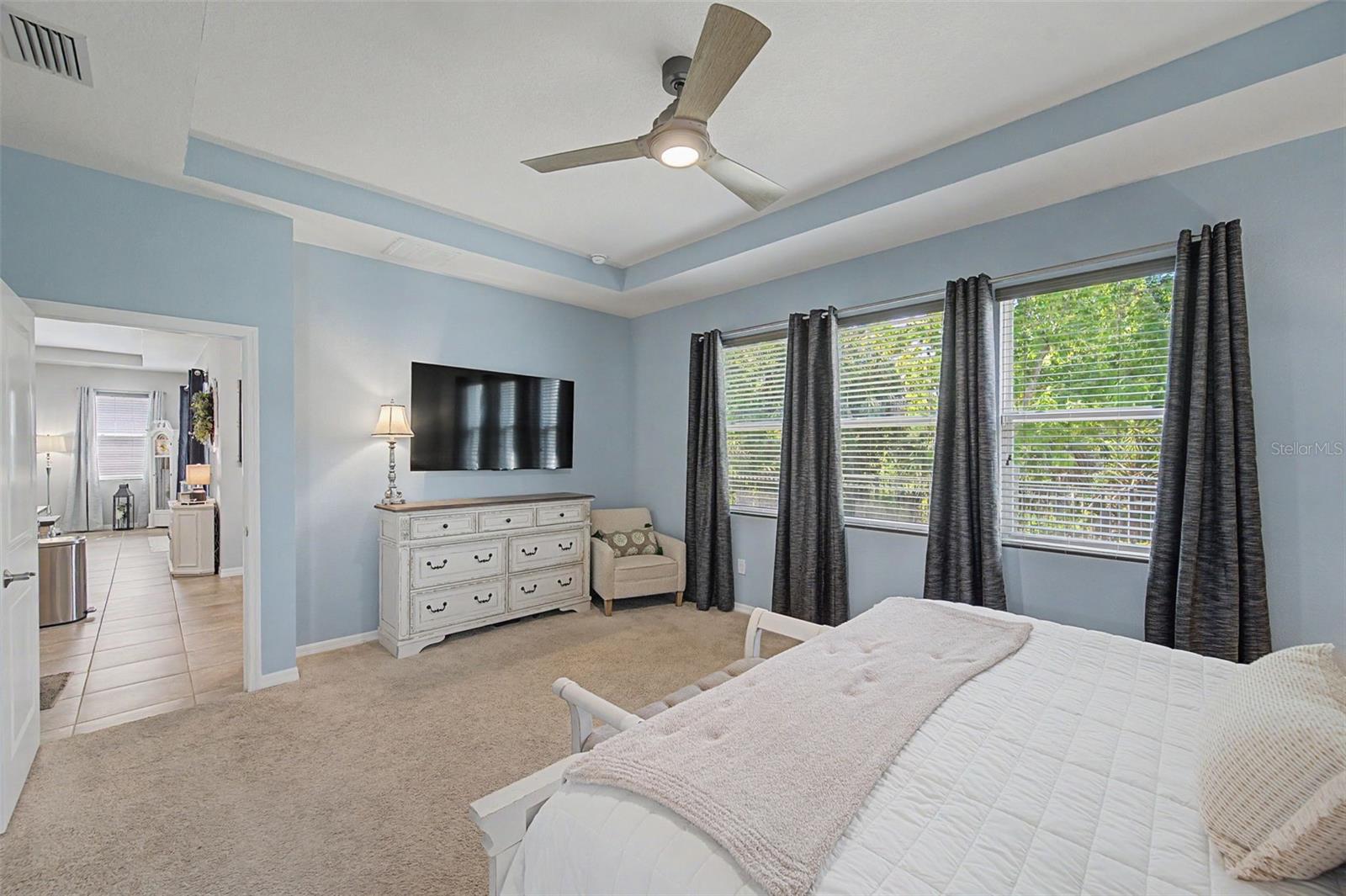 Image 28 of 57 For 5817 Hevena Court