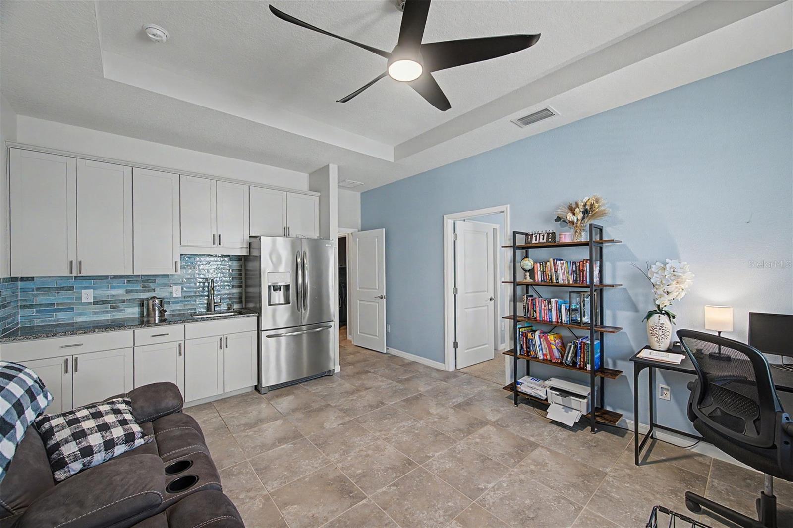Image 33 of 57 For 5817 Hevena Court
