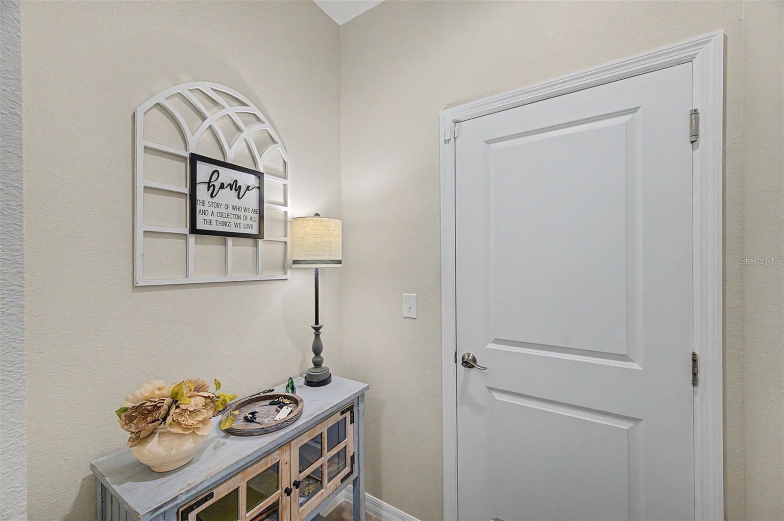 Image 7 of 57 For 5817 Hevena Court