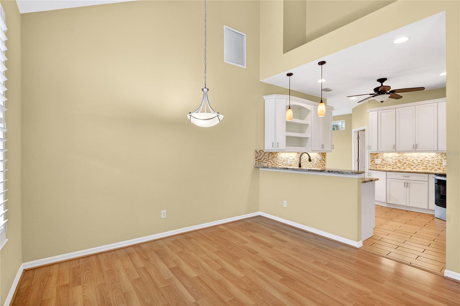 Image 12 of 58 For 10801 Spring Mountain Place