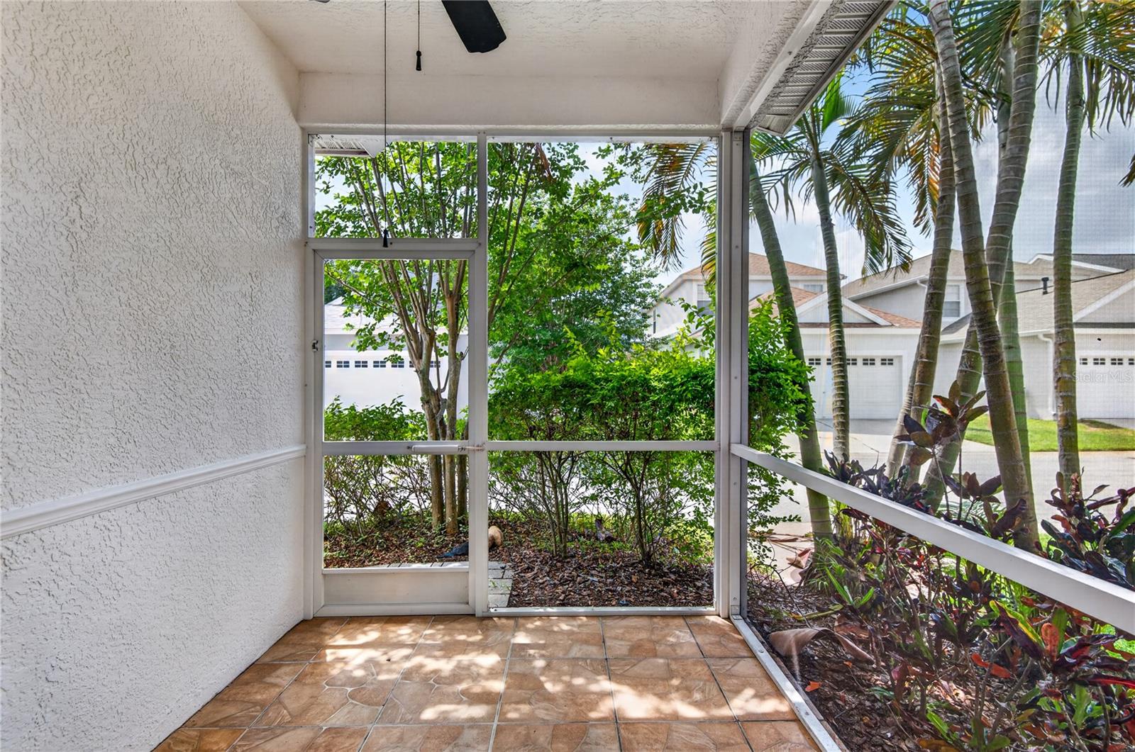Image 27 of 58 For 10801 Spring Mountain Place