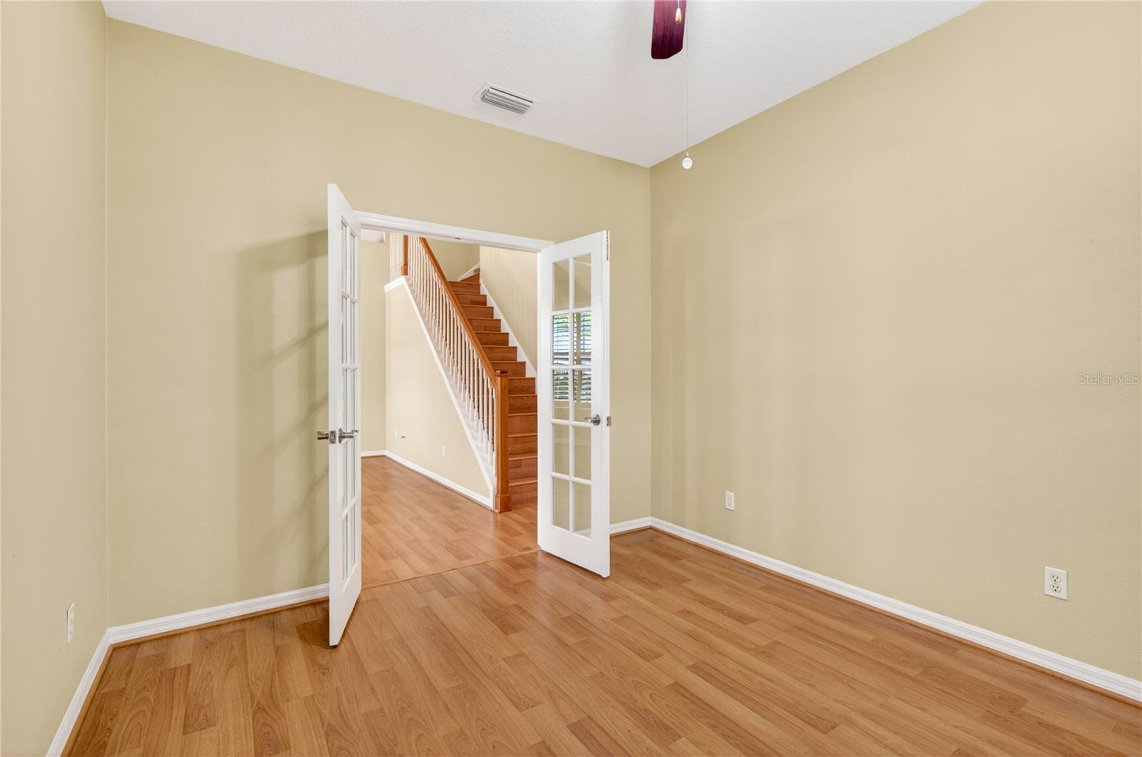 Image 30 of 58 For 10801 Spring Mountain Place