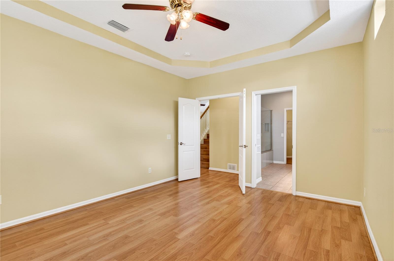 Image 33 of 58 For 10801 Spring Mountain Place