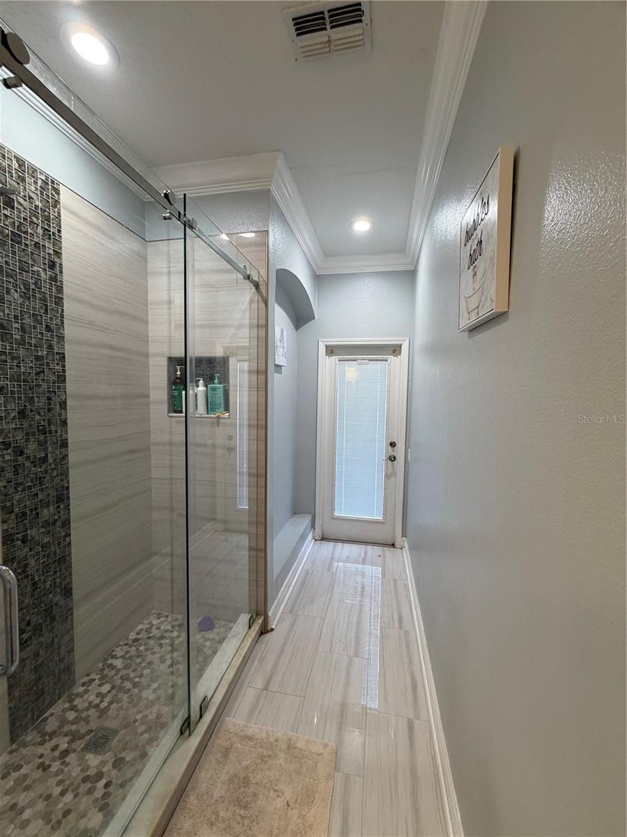 Image 42 of 51 For 8137 Golden Bear Loop