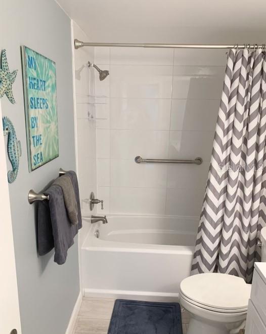 Image 11 of 32 For 9825 Harrell Avenue 404