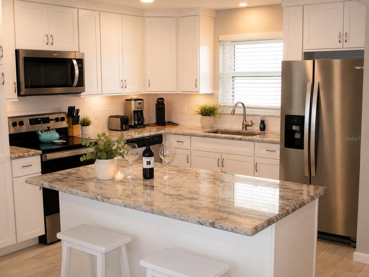 Image 3 of 32 For 9825 Harrell Avenue 404