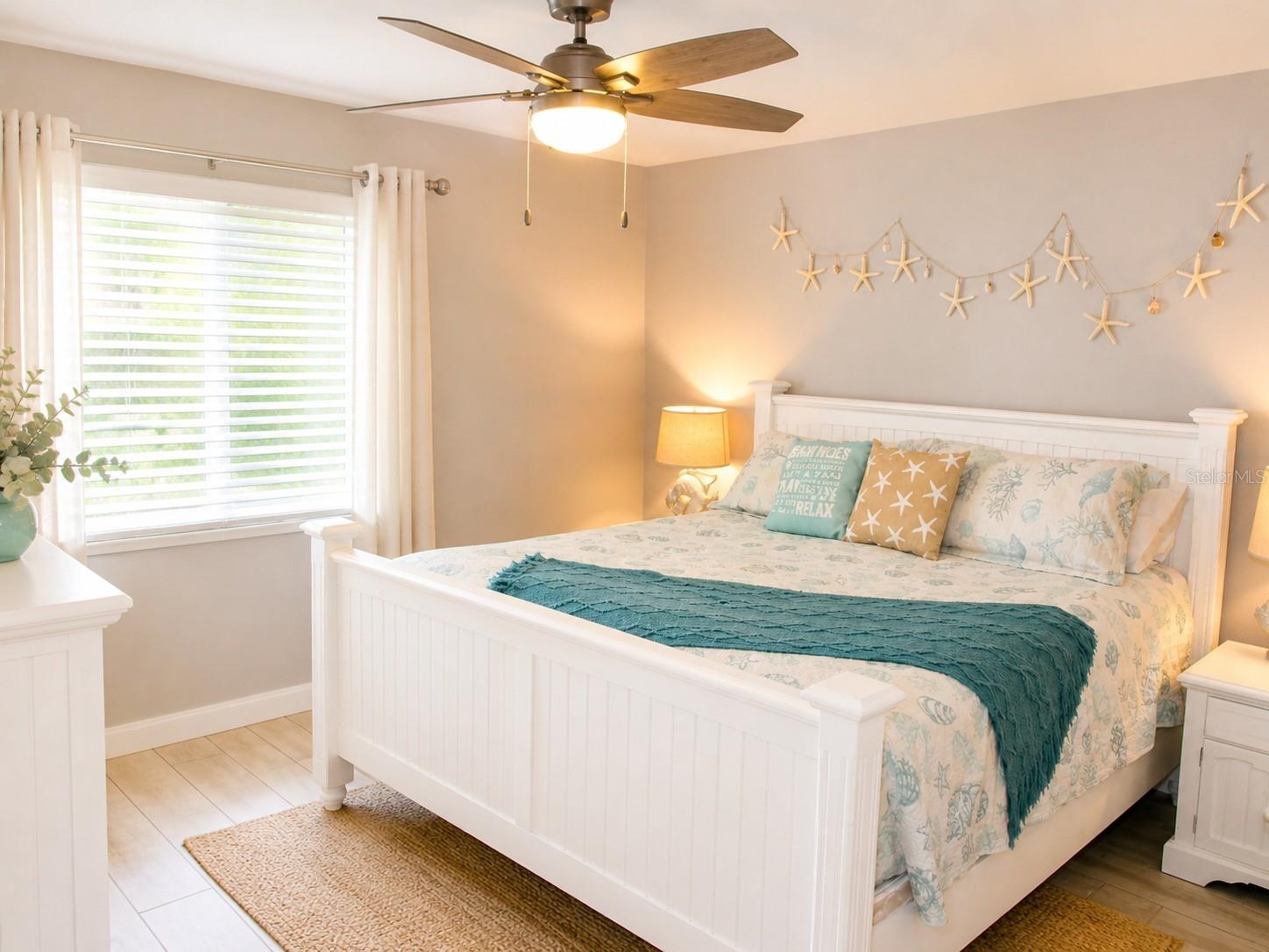 Image 9 of 32 For 9825 Harrell Avenue 404