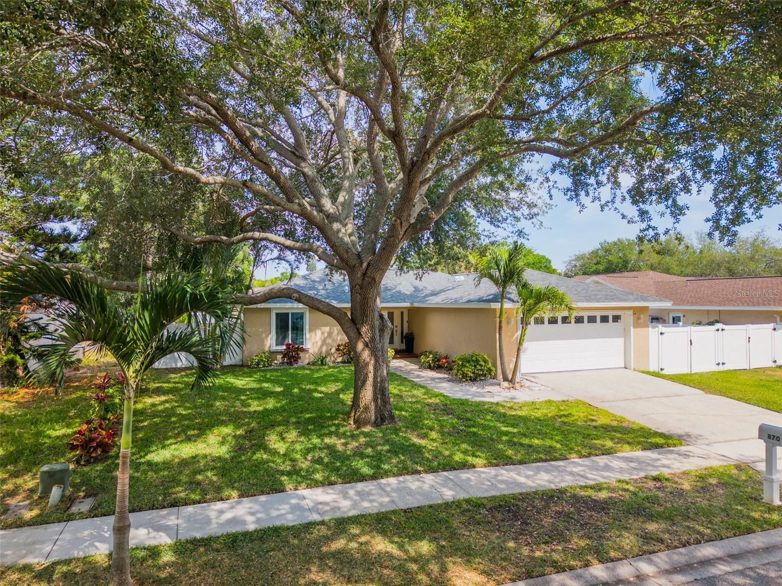 Image 3 of 35 For 870 16th Lane