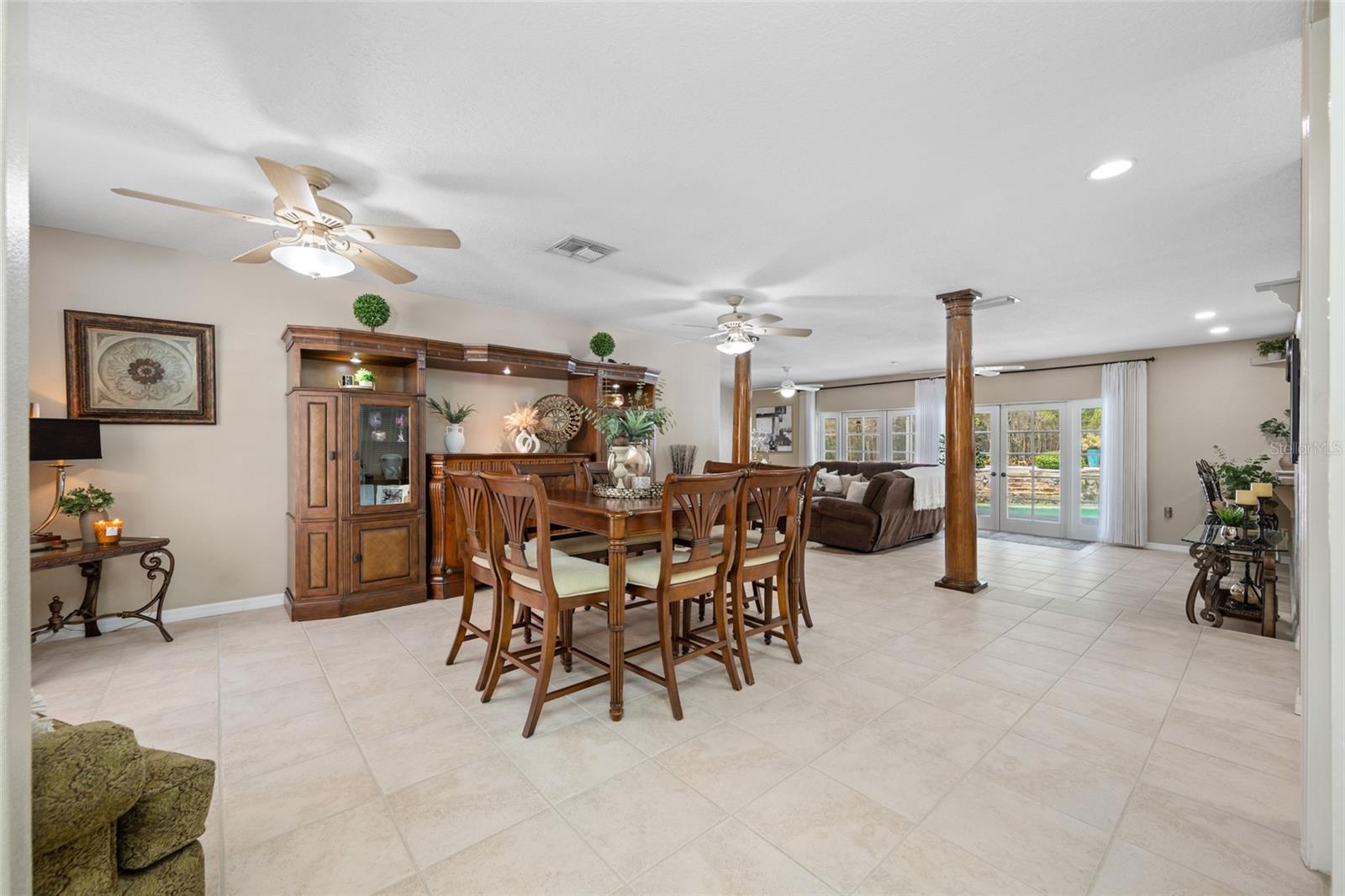 Image 20 of 91 For 15314 Lake Magdalene Boulevard