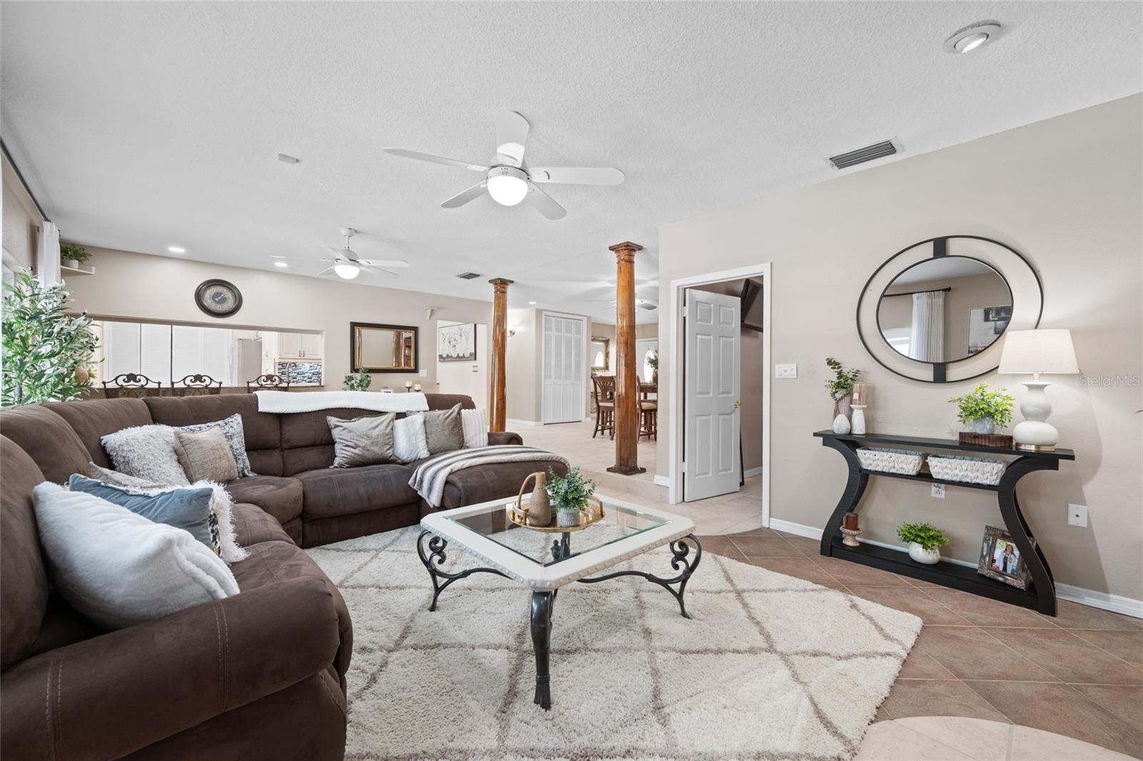 Image 27 of 91 For 15314 Lake Magdalene Boulevard