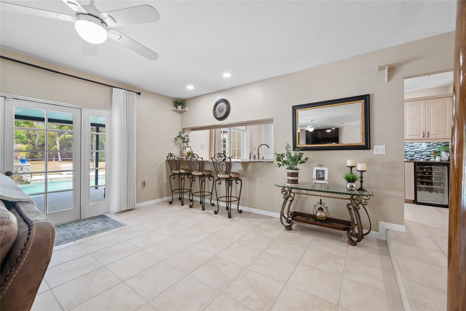Image 28 of 91 For 15314 Lake Magdalene Boulevard