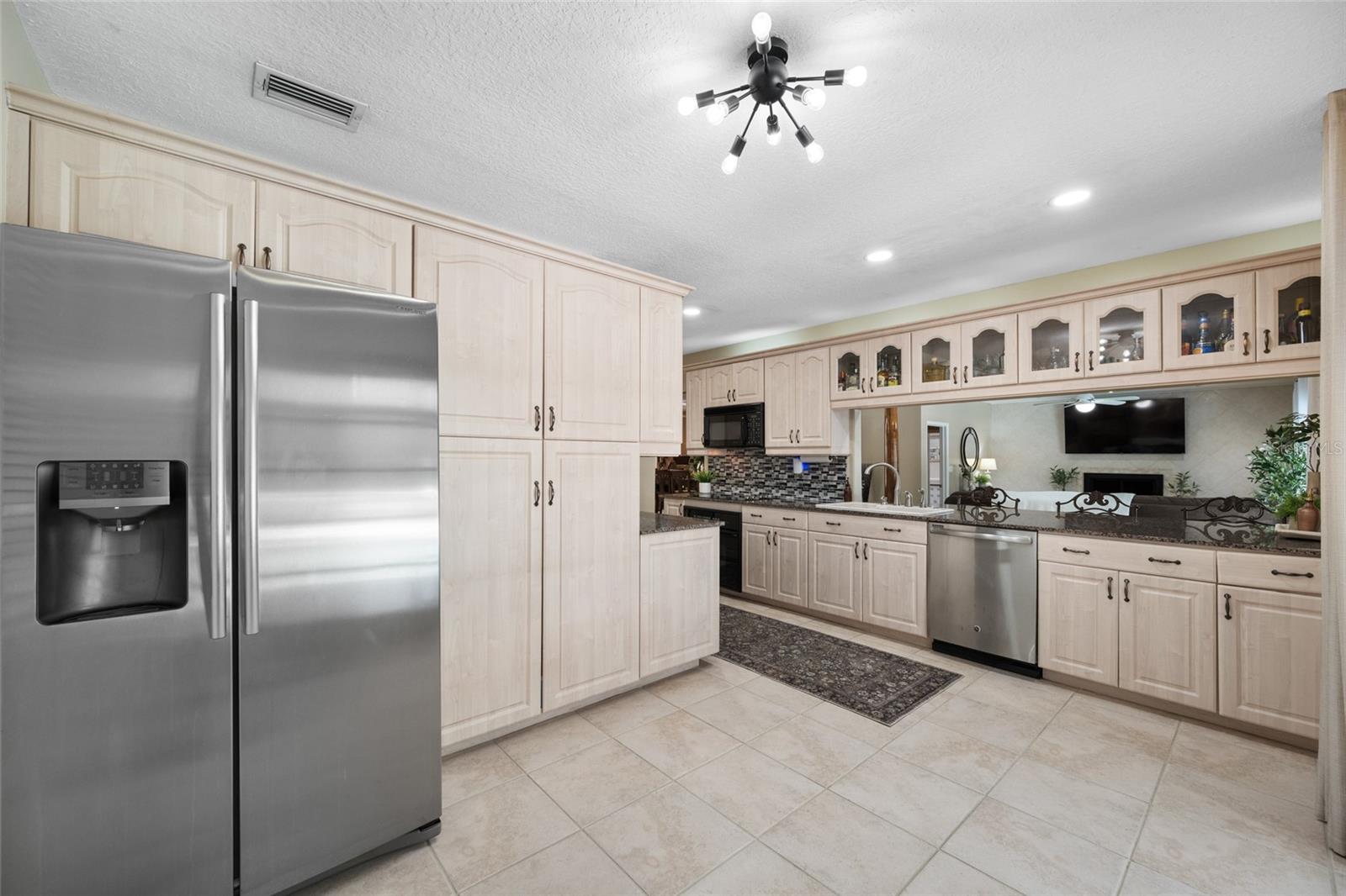 Image 34 of 91 For 15314 Lake Magdalene Boulevard