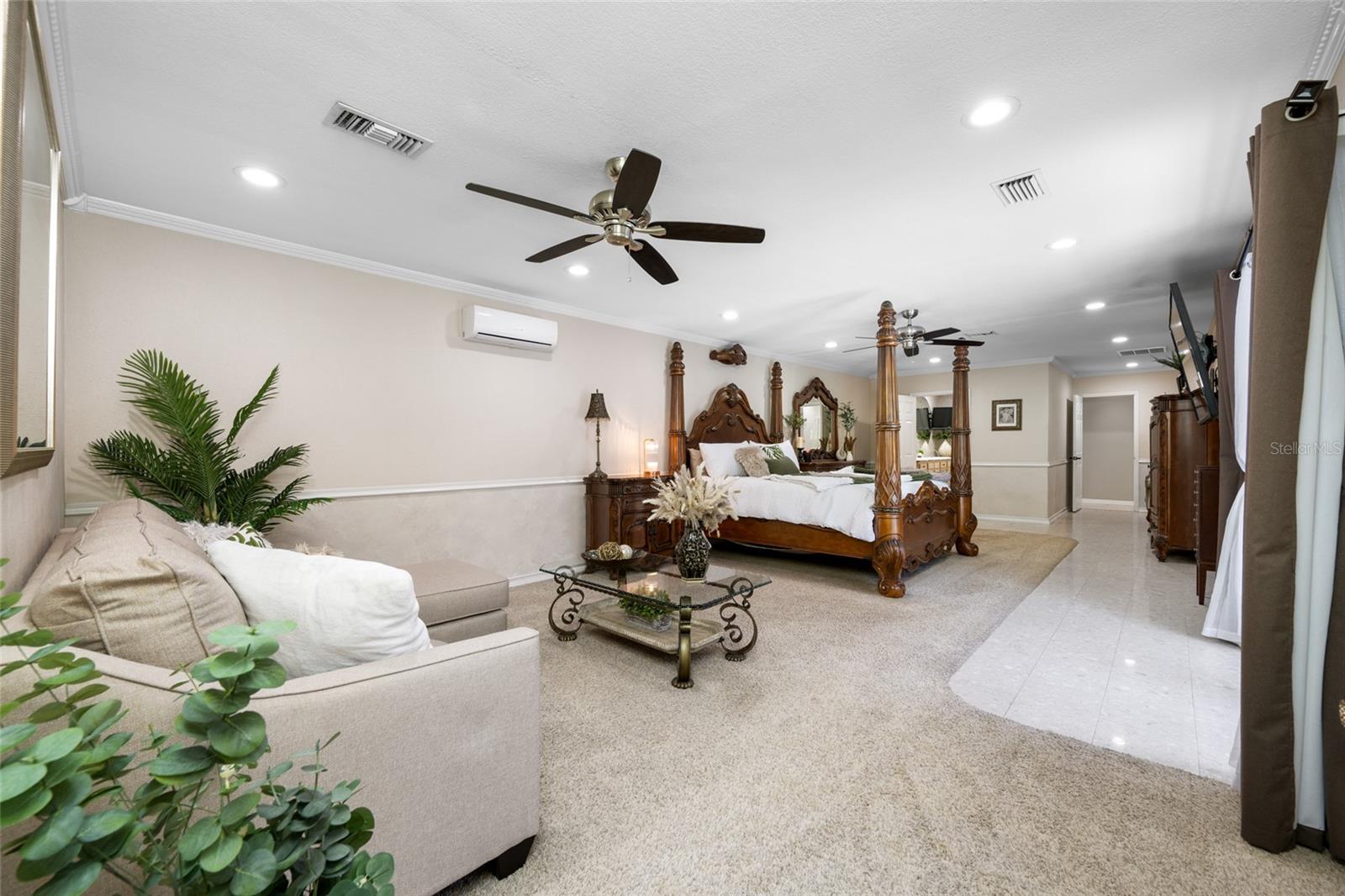 Image 44 of 91 For 15314 Lake Magdalene Boulevard