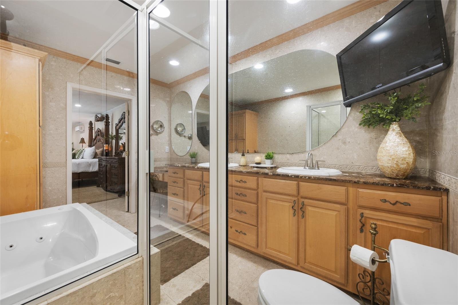 Image 51 of 91 For 15314 Lake Magdalene Boulevard