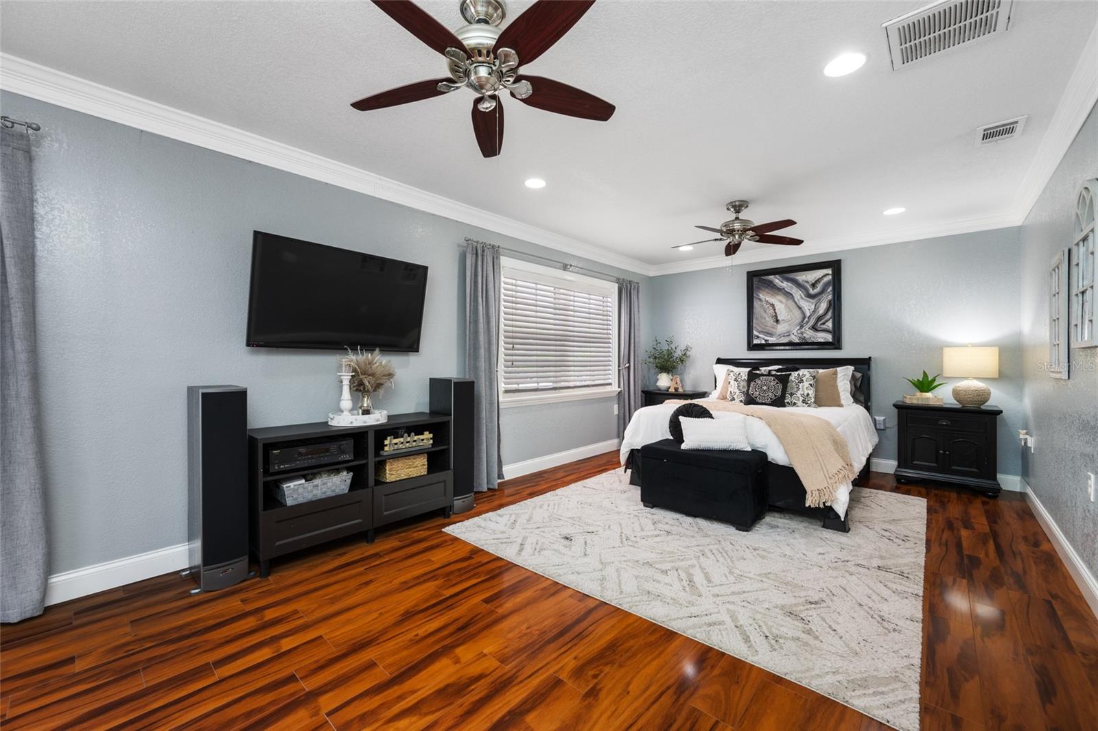 Image 53 of 91 For 15314 Lake Magdalene Boulevard