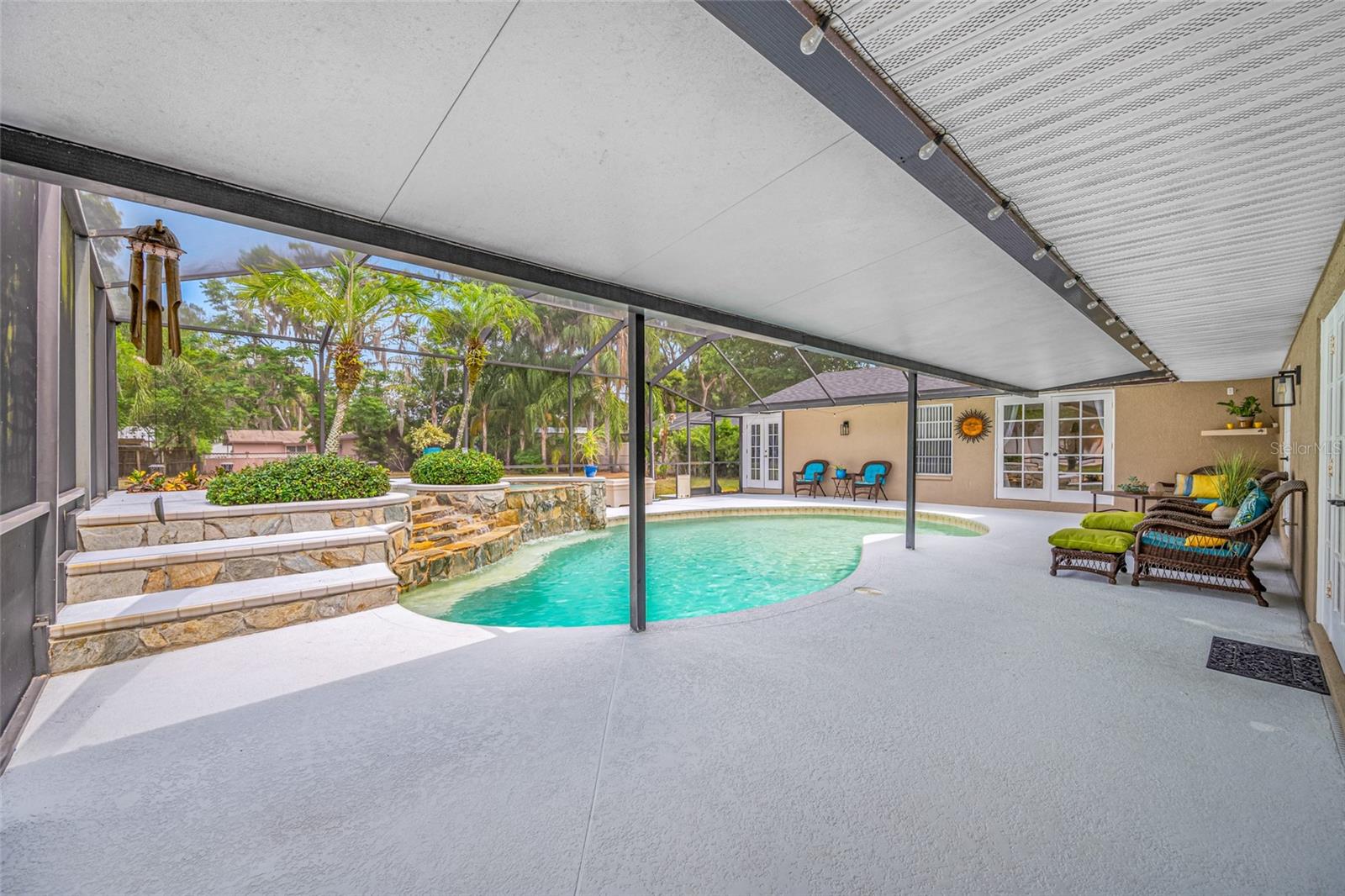 Image 74 of 91 For 15314 Lake Magdalene Boulevard