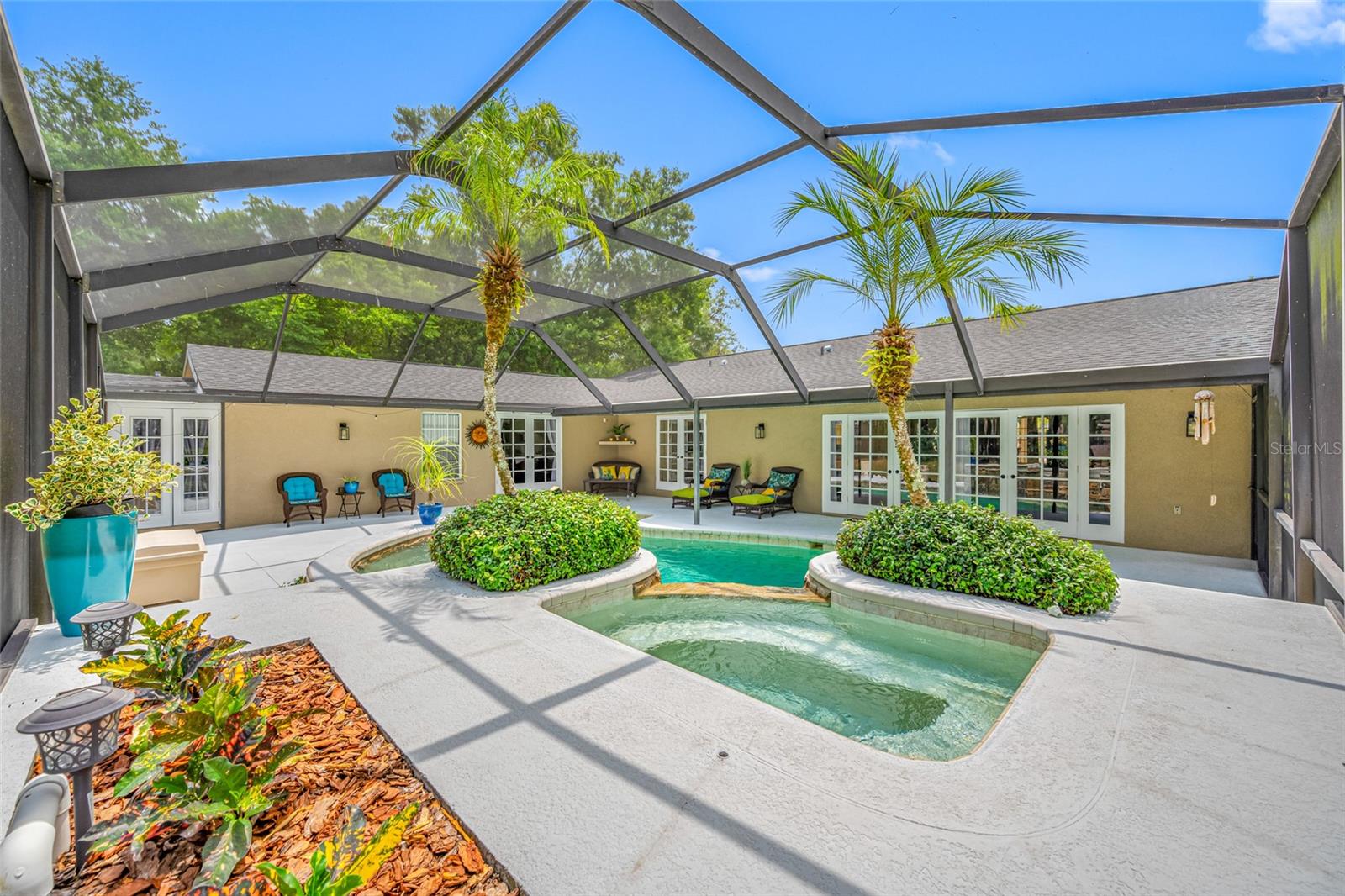 Image 79 of 91 For 15314 Lake Magdalene Boulevard