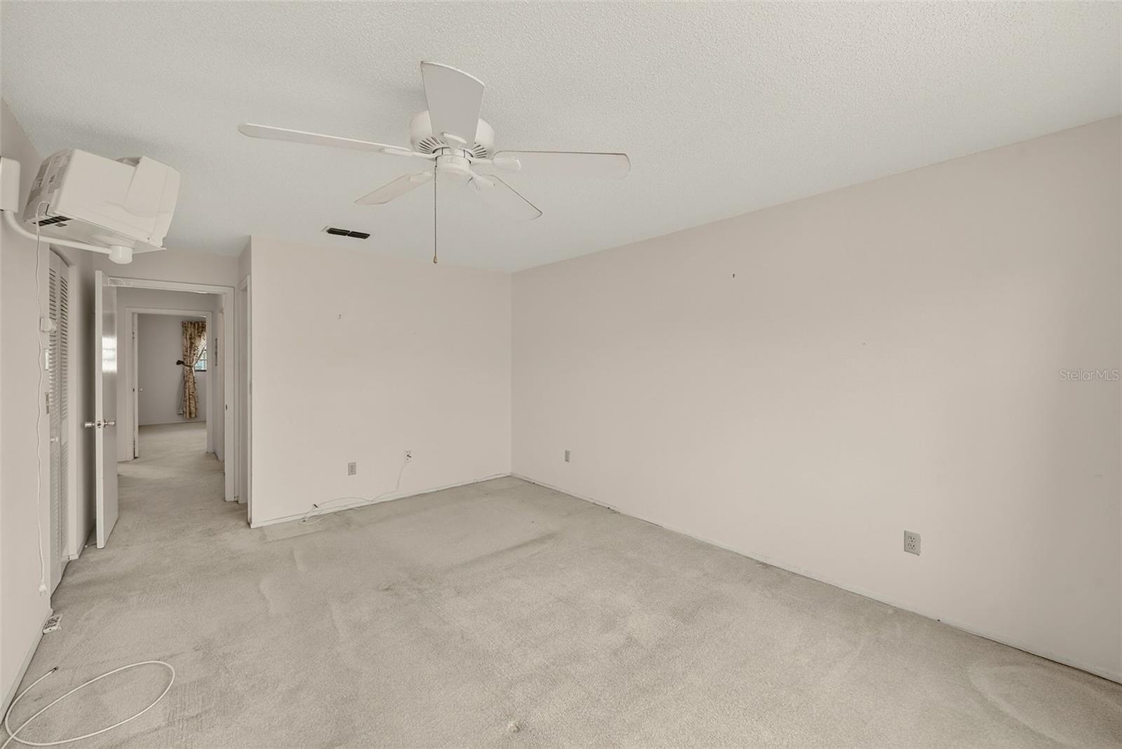 Image 15 of 37 For 7951 58th Avenue N 208