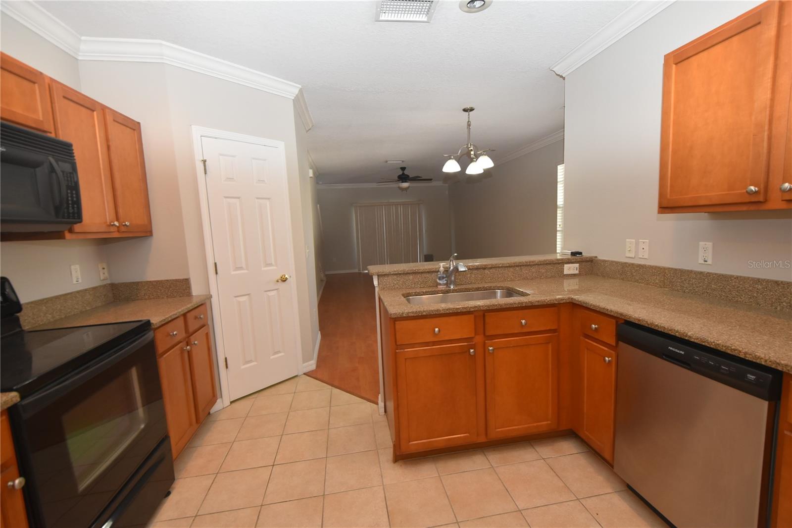 Image 3 of 13 For 4901 Elizabeth Anne Circle