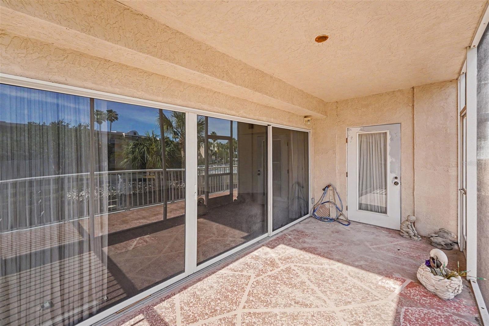 Image 20 of 30 For 6205 Shoreline Drive 1106