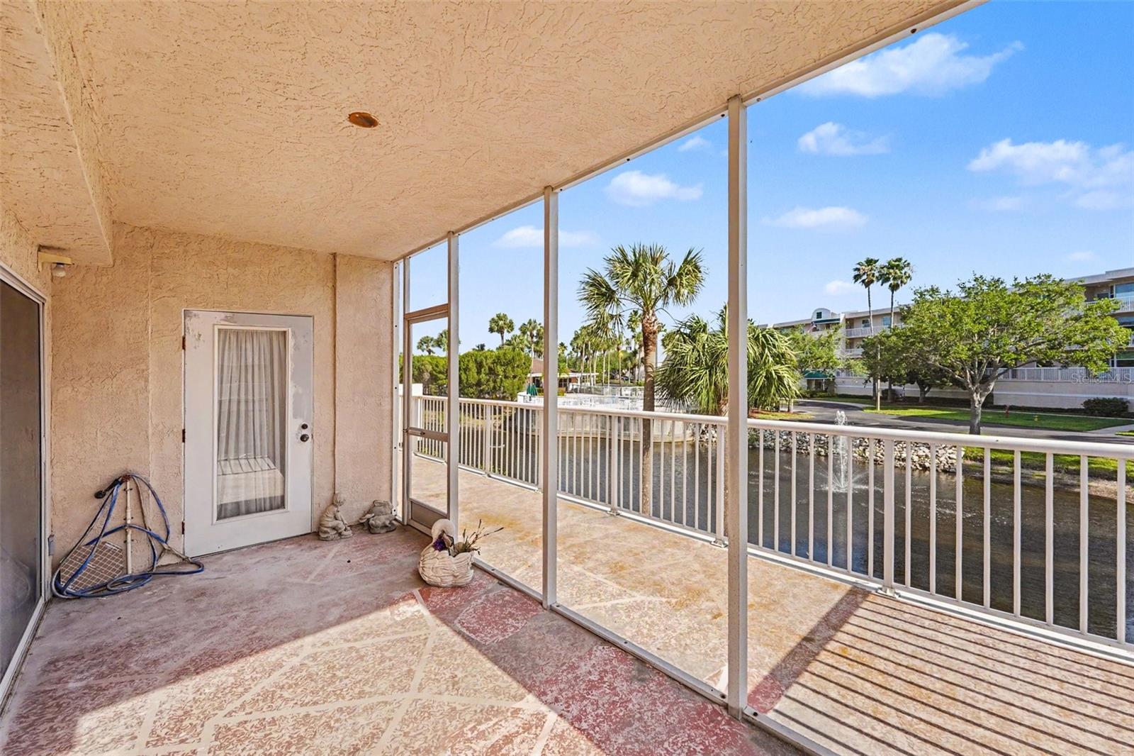 Image 21 of 30 For 6205 Shoreline Drive 1106