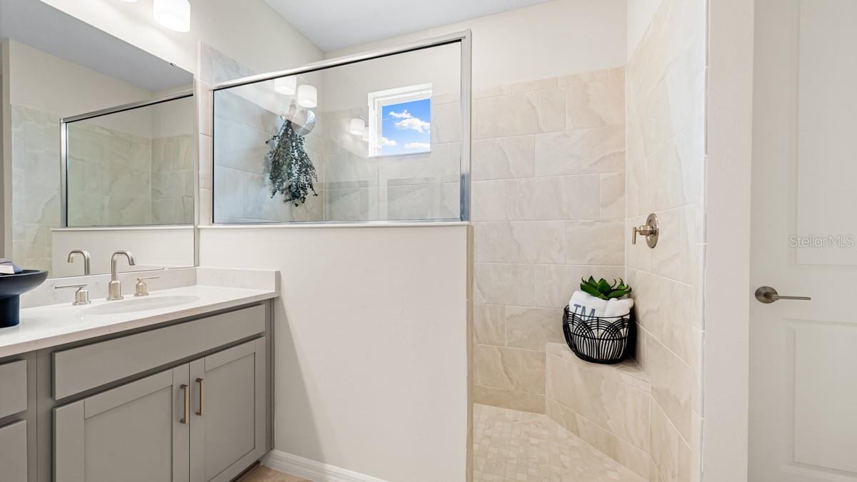 Image 41 of 59 For 14250 Sawmill Street