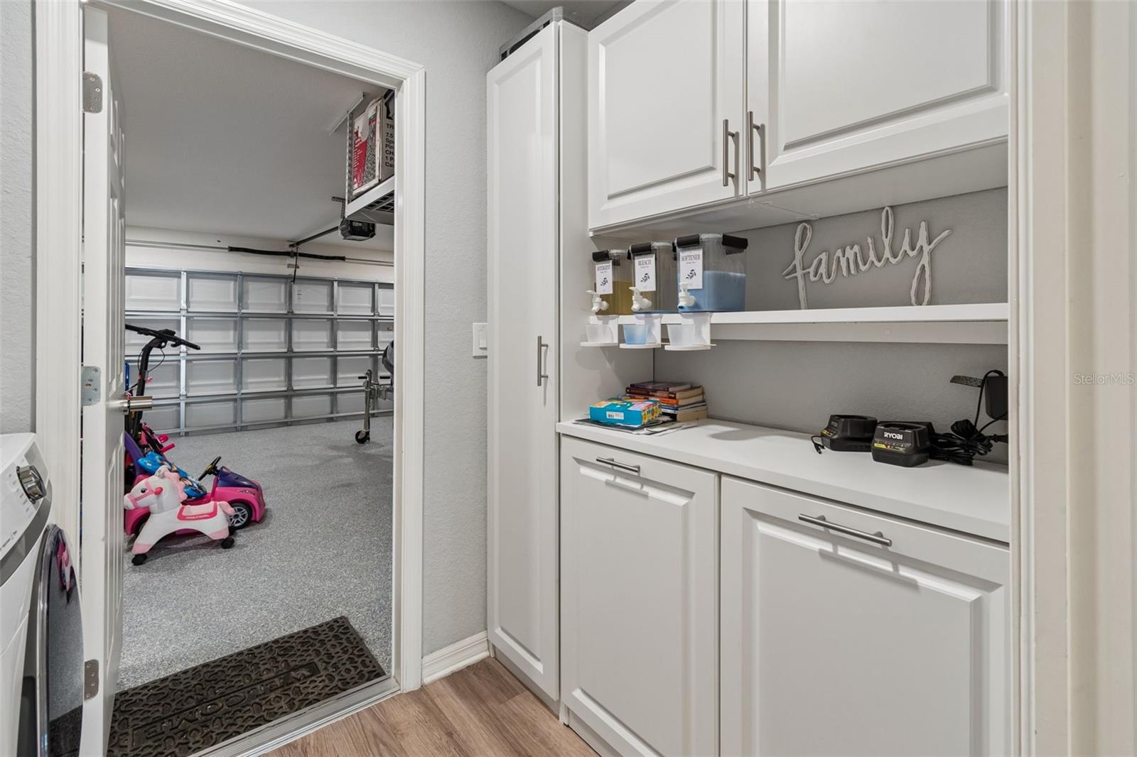 Image 14 of 49 For 7011 Gideon Circle