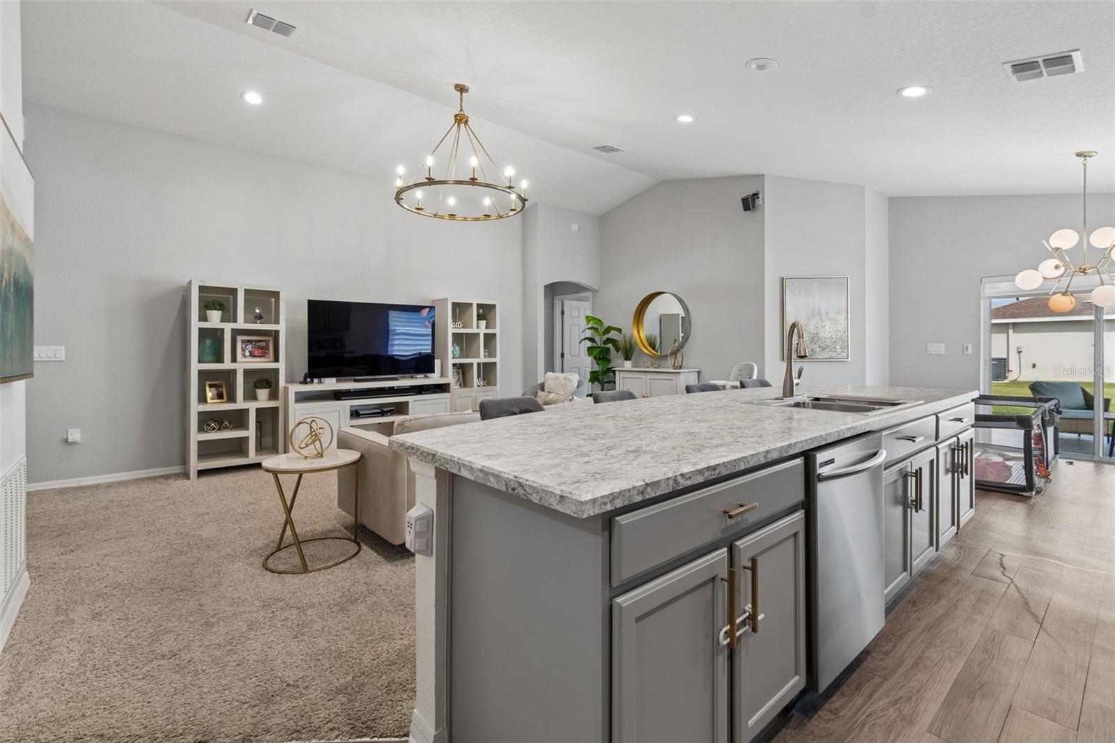 Image 7 of 49 For 7011 Gideon Circle