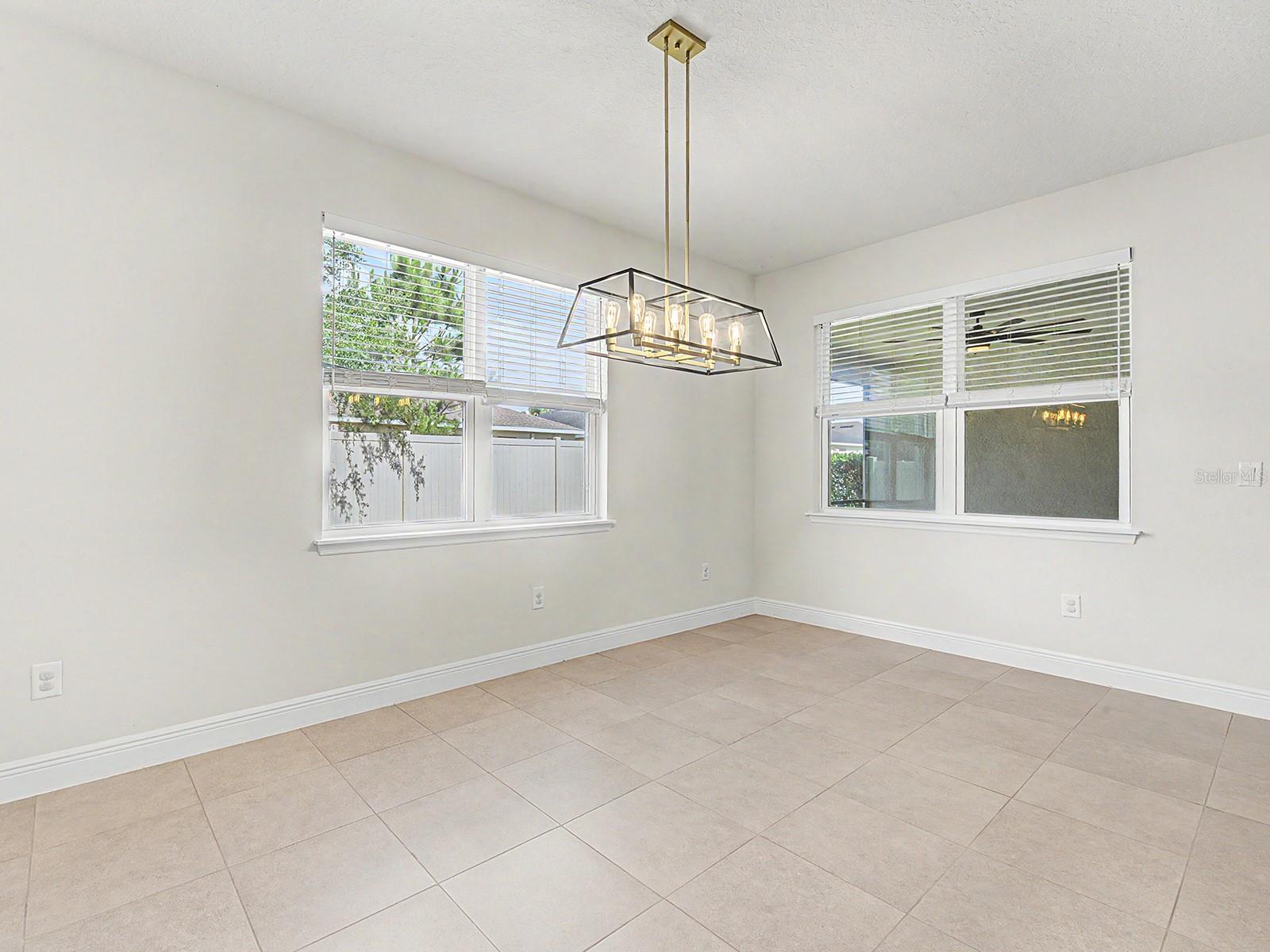 Image 36 of 54 For 11626 Lake Lucaya Drive