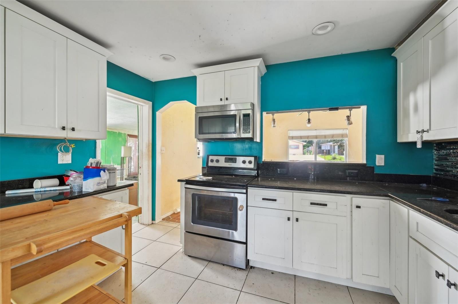 Image 10 of 23 For 2524 Novus Street