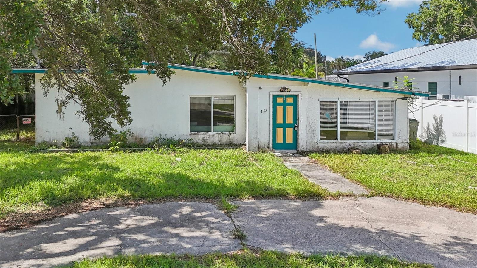 Image 3 of 23 For 2524 Novus Street
