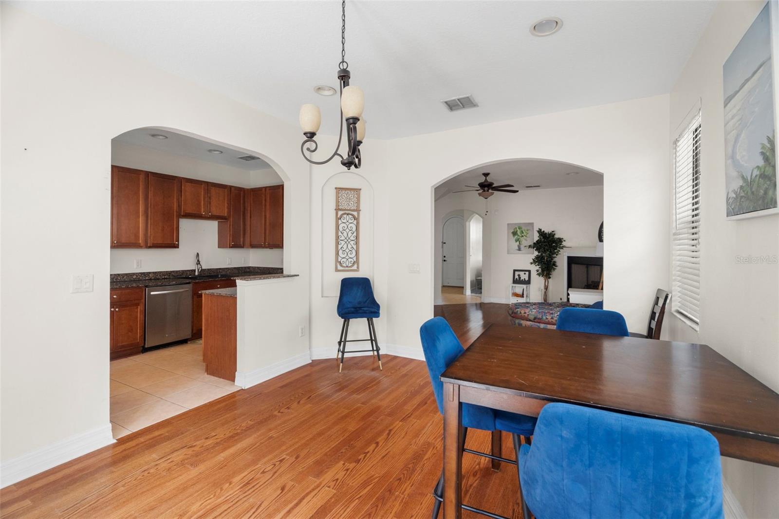 Image 10 of 41 For 316 34th Avenue N