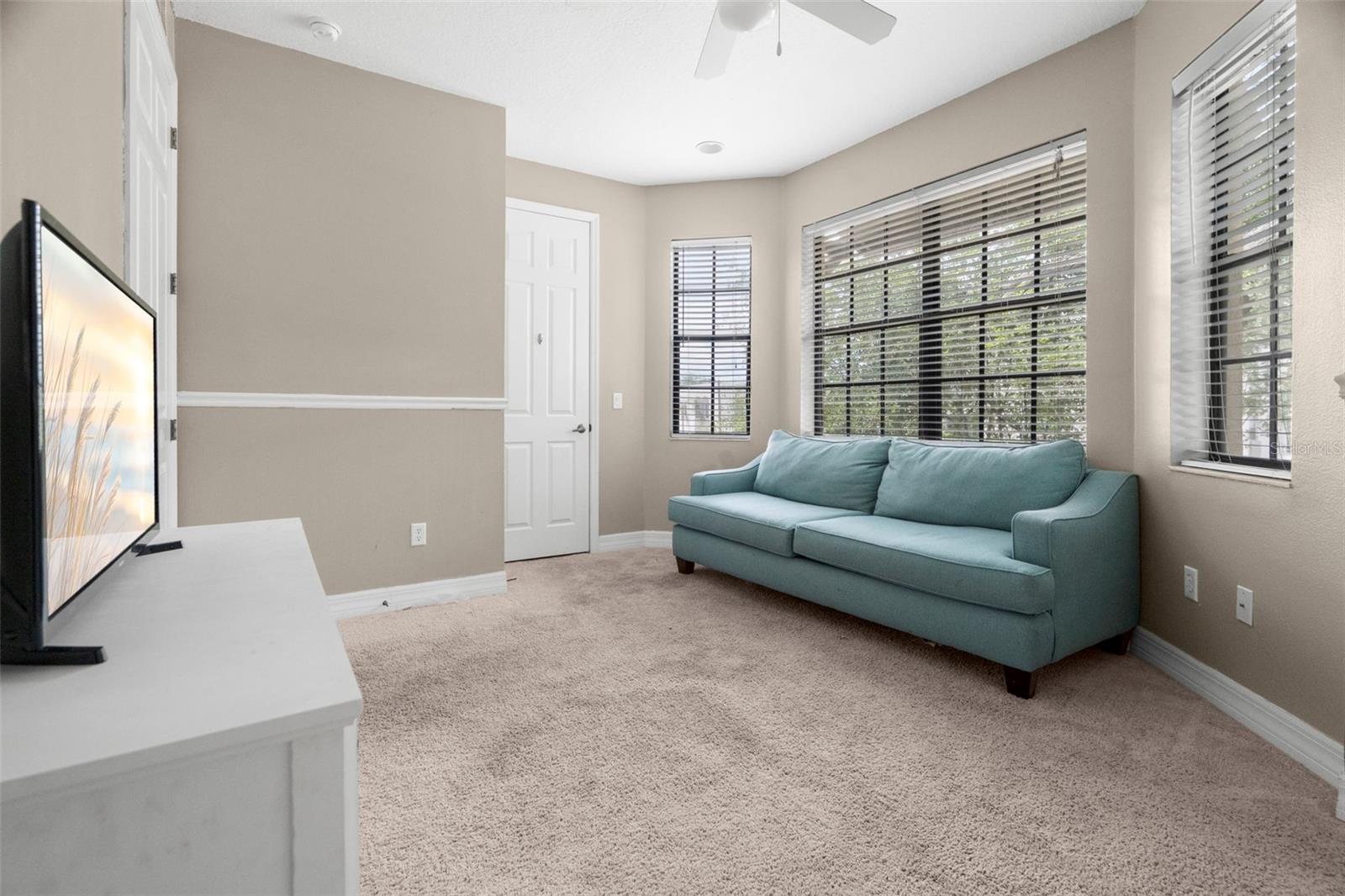 Image 21 of 41 For 316 34th Avenue N
