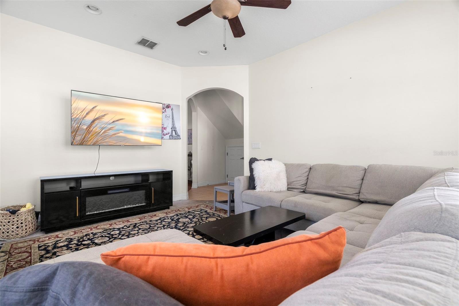Image 4 of 41 For 316 34th Avenue N