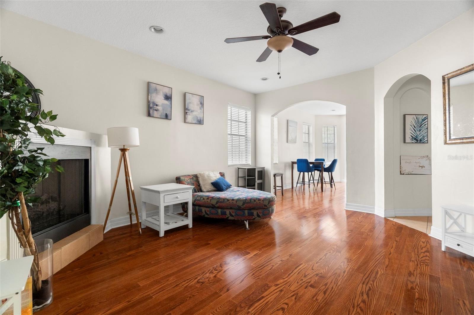 Image 8 of 41 For 316 34th Avenue N