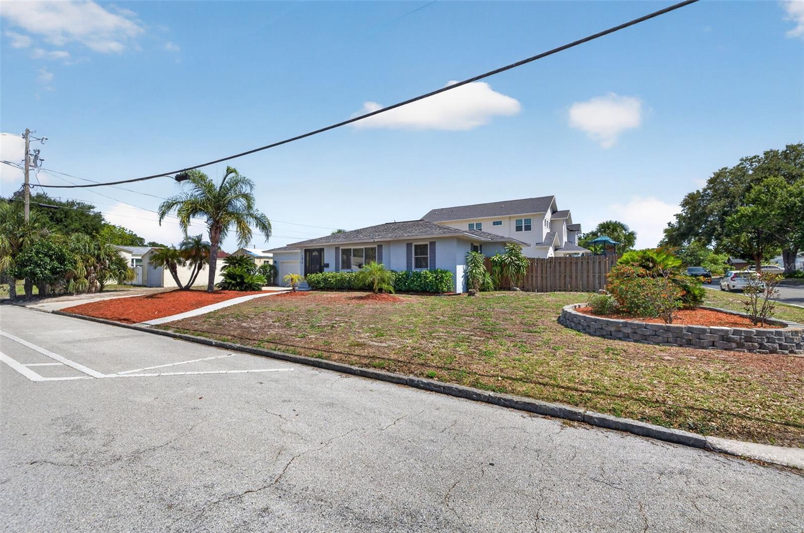 Image 33 of 36 For 1674 34th Avenue N