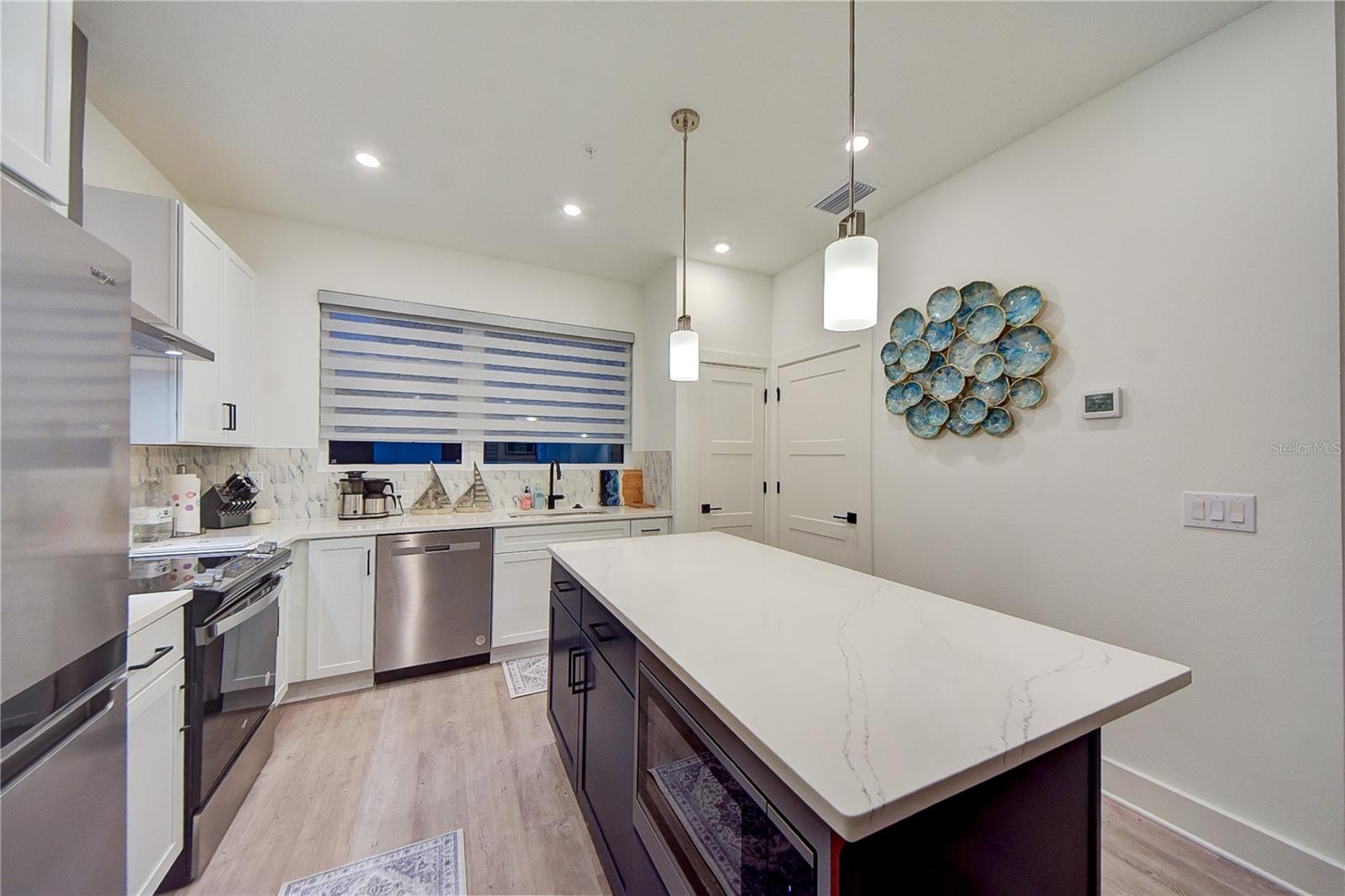 Image 13 of 42 For 323 15th Street N