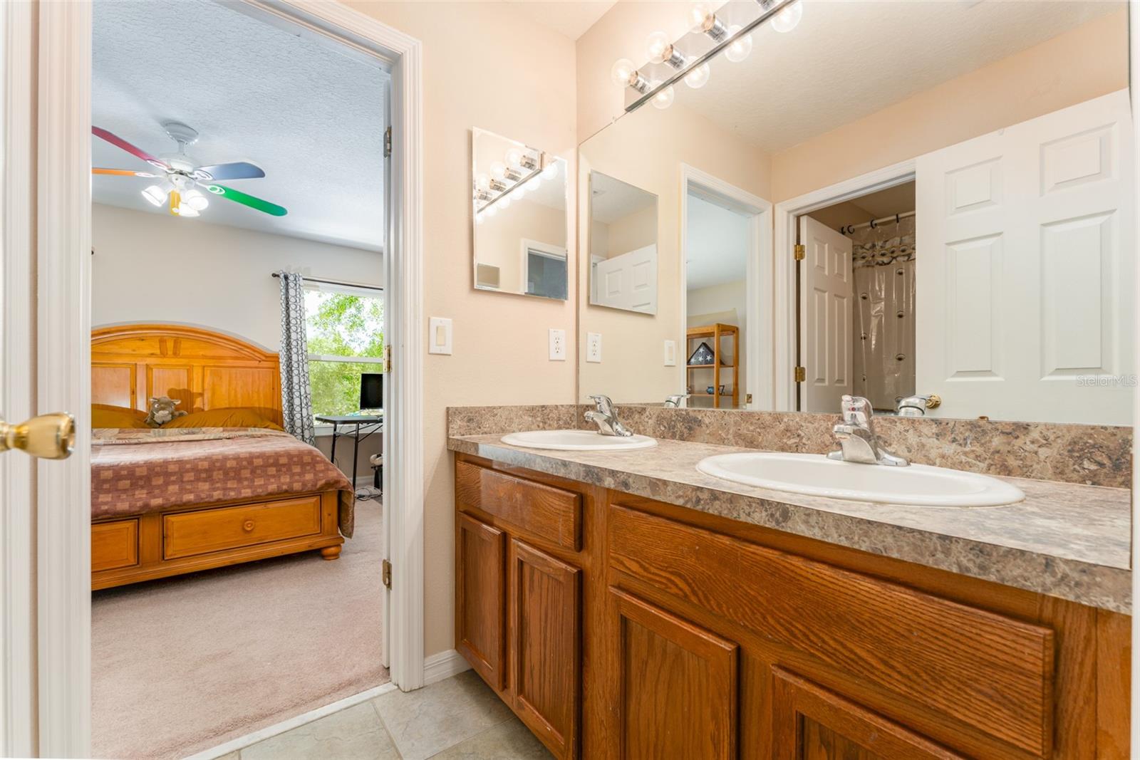 Image 23 of 55 For 6302 Bridgevista Drive