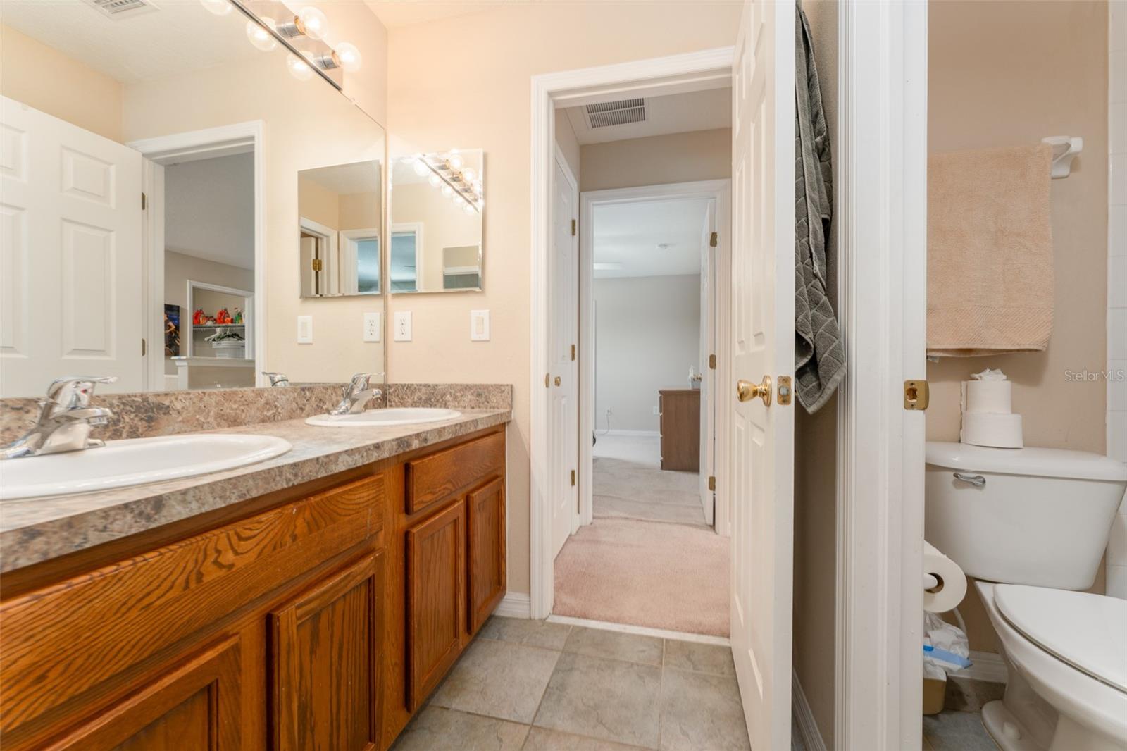 Image 24 of 55 For 6302 Bridgevista Drive