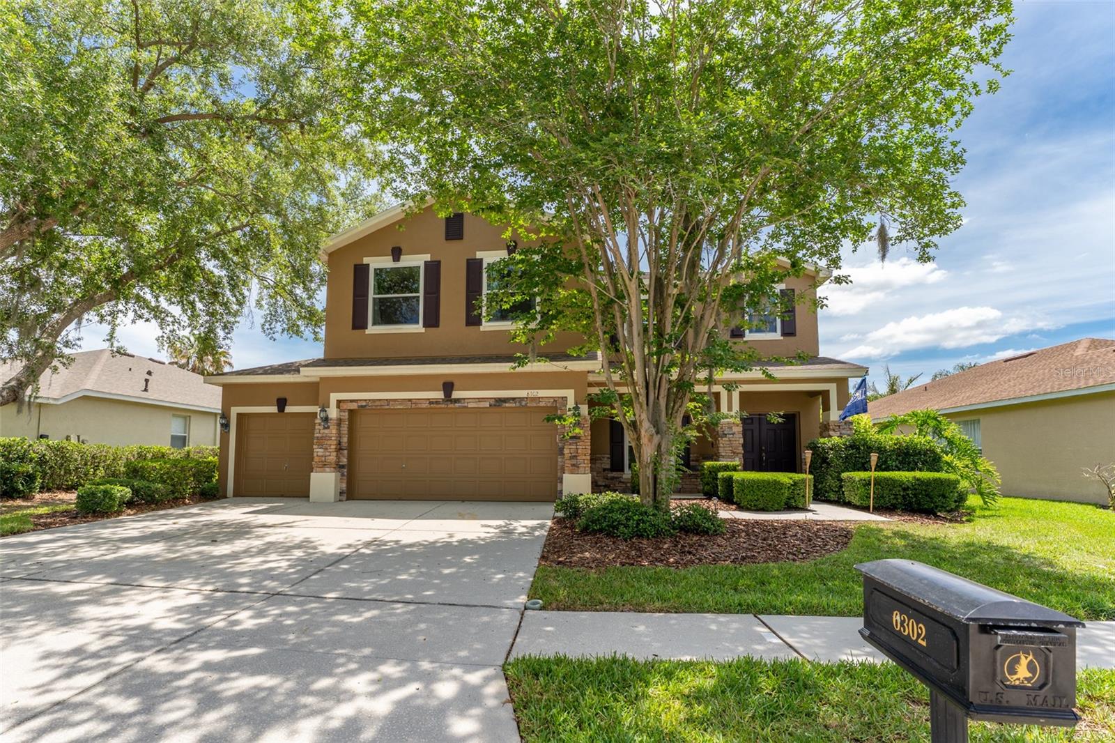 Image 3 of 55 For 6302 Bridgevista Drive
