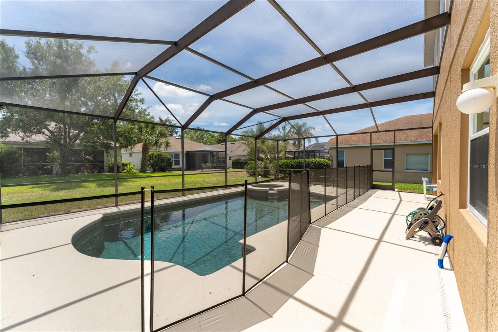 Image 33 of 55 For 6302 Bridgevista Drive