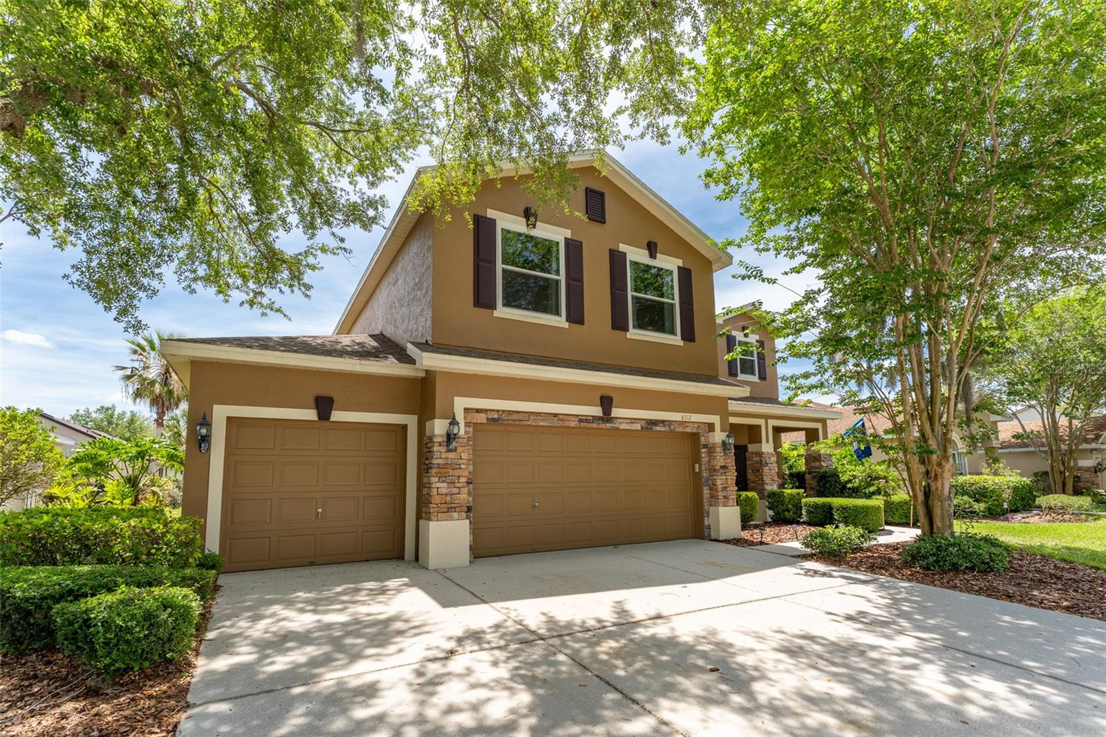Image 5 of 55 For 6302 Bridgevista Drive