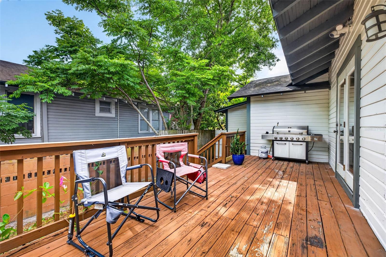 Listing photo id 37 for 3007 Central Avenue